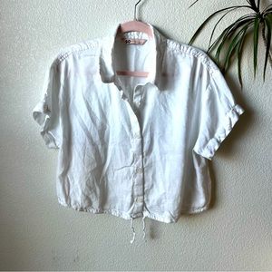SO short hemmed sleeve white button down shirt draw string waist L
